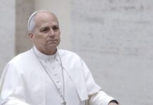 ¿Qué es el adenocarcinoma pulmonar, el cáncer diagnosticado al papa León XIV?